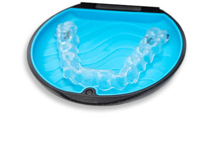 Kieferorthopädie Planegg unsichtbare Zahnspange Invisalign